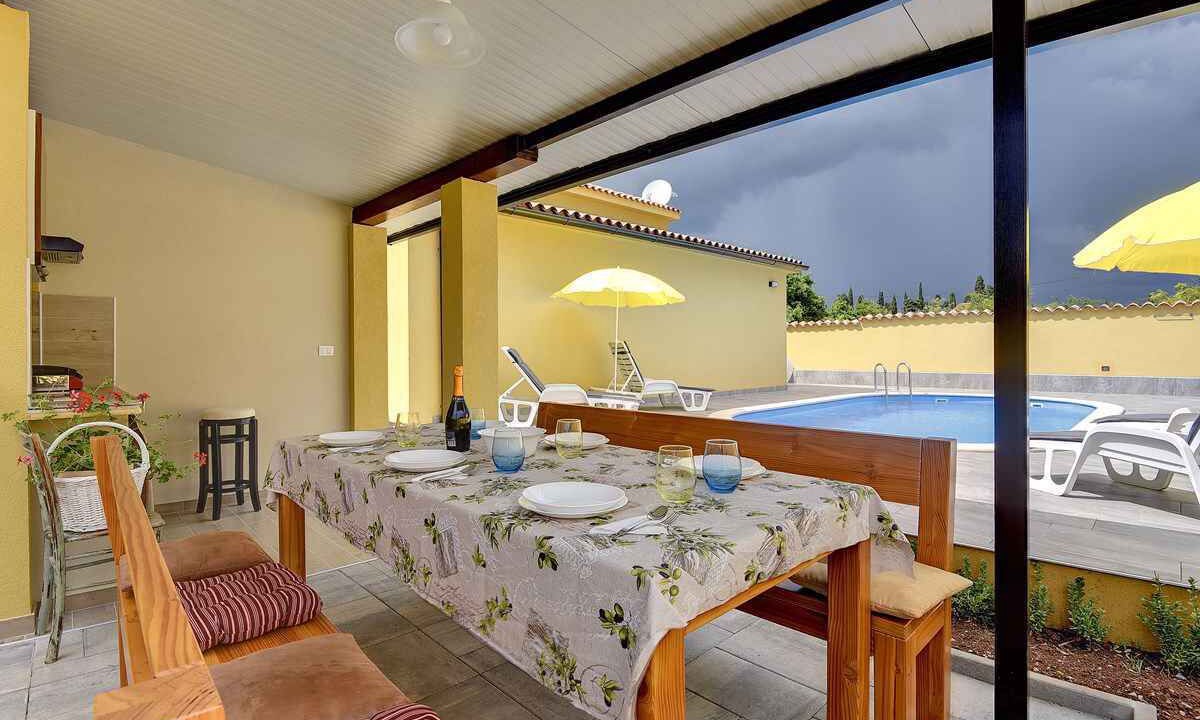 Photo of Outdoor in Galizana