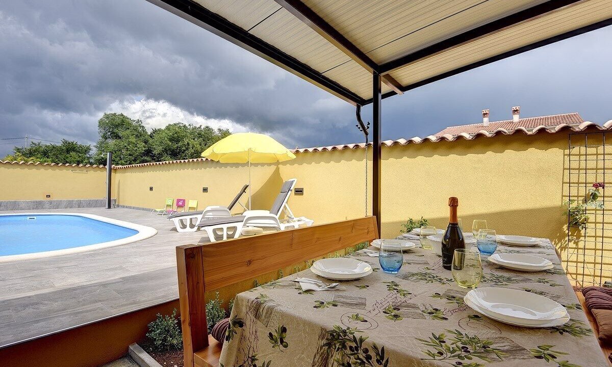 Photo of Outdoor in Galizana