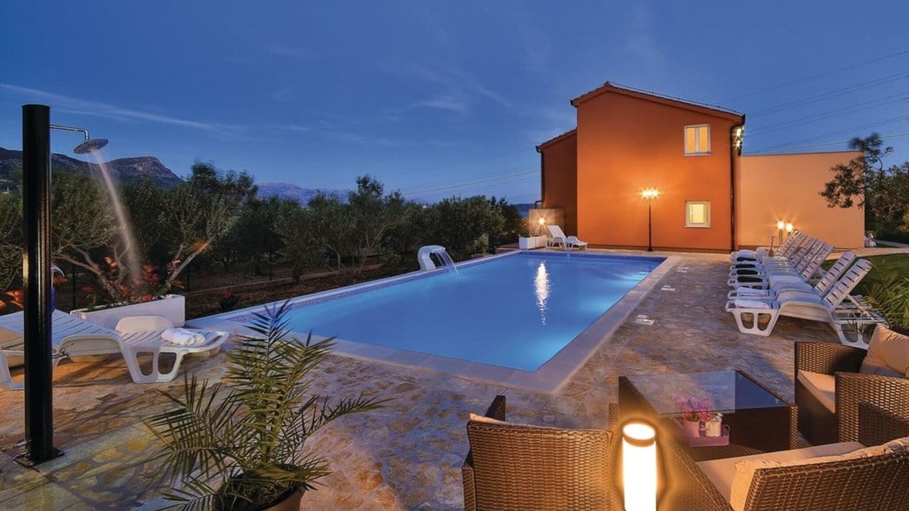 Photo of Outdoor in Rudine