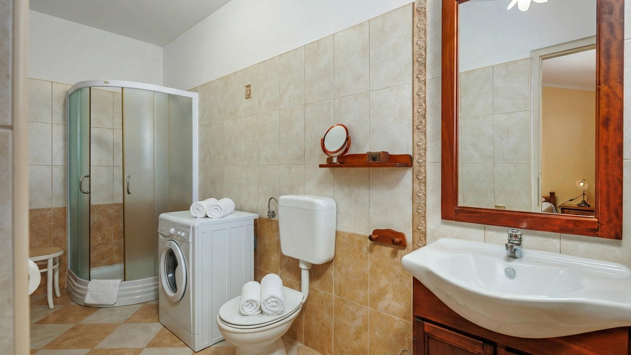 Photo of Bathroom in Sisan