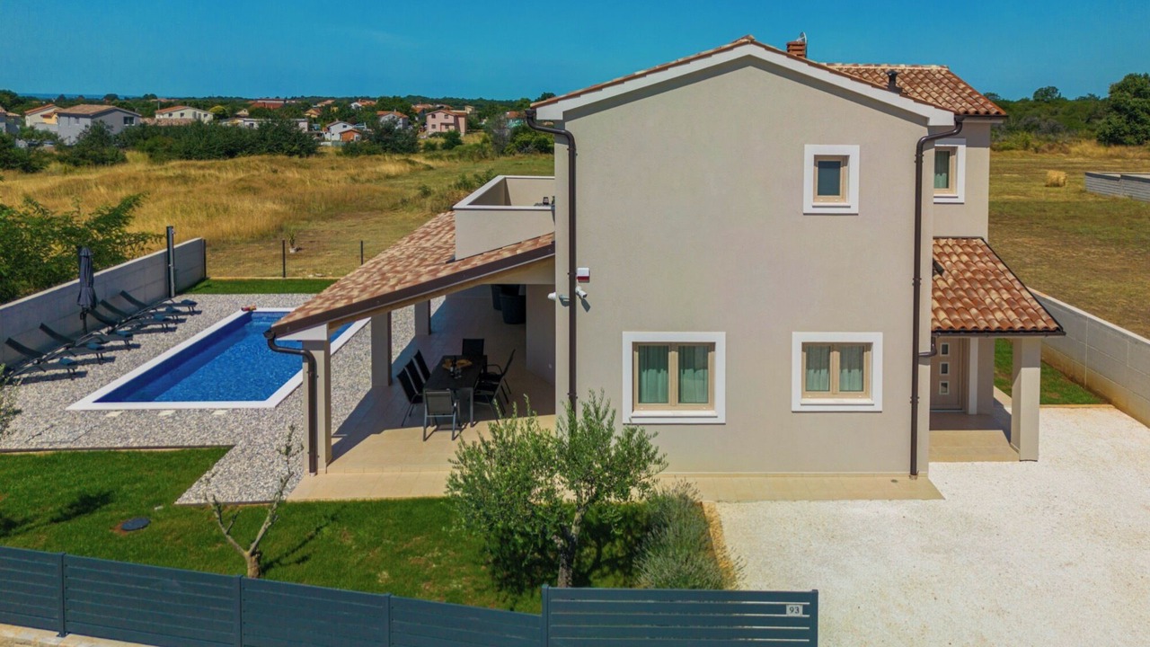 Photo of Outdoor in Loborika