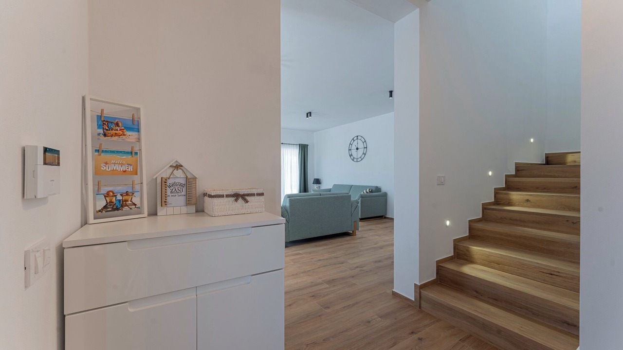 Photo of Others in Loborika