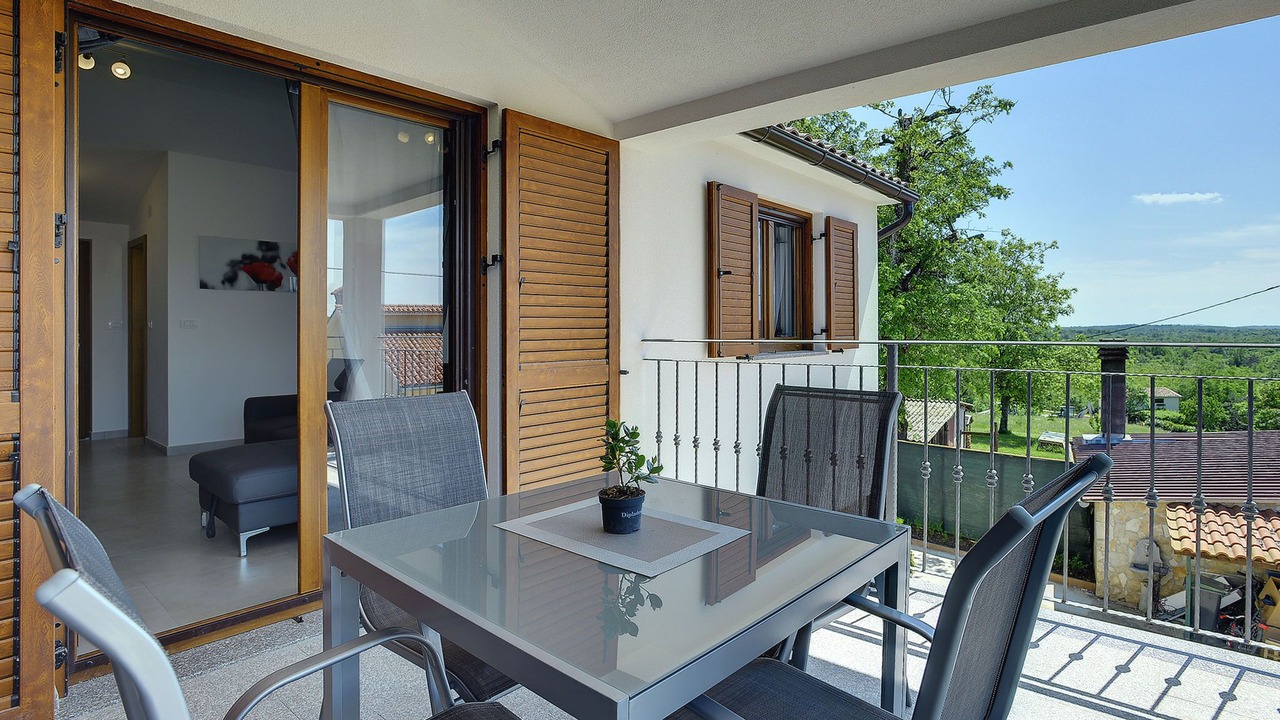 Photo of Patio Balcony in Lindar