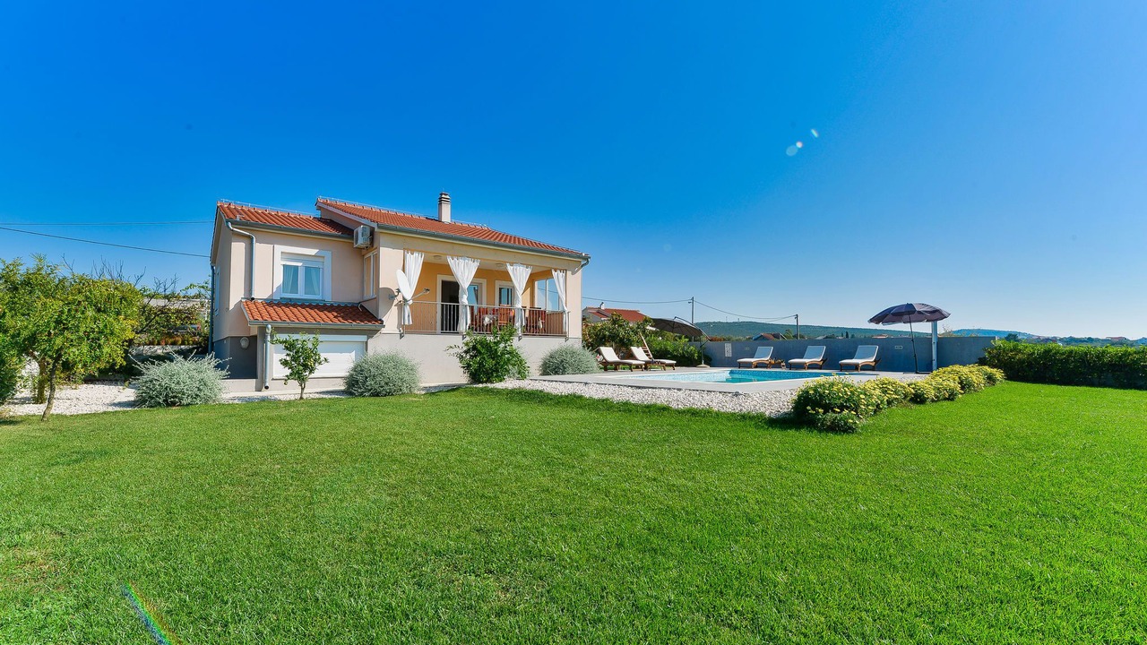 Photo of Outdoor in Debeljak