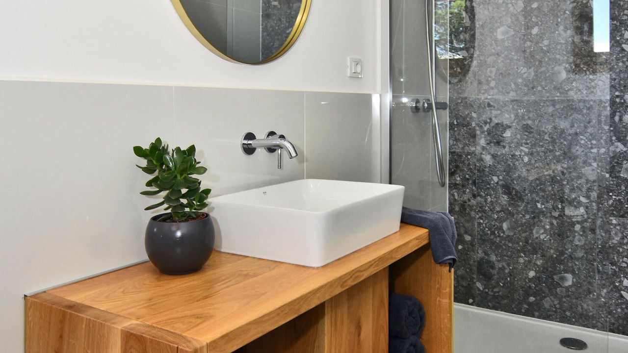 Photo of Bathroom in Dragove