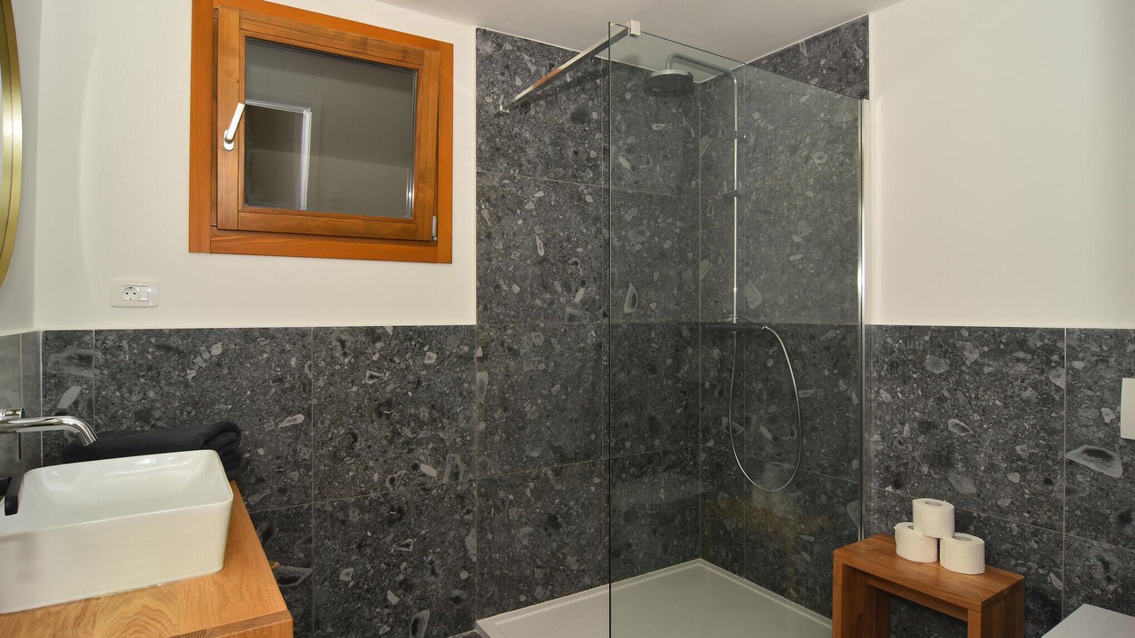 Photo of Bathroom in Dragove