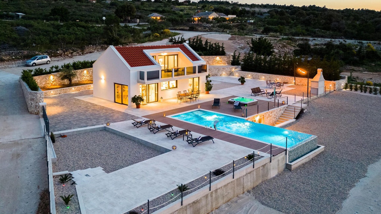 Photo of Outdoor in Supetar