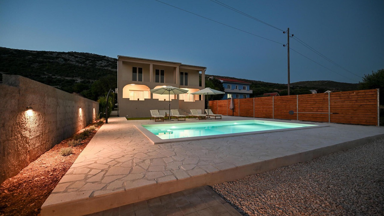 Photo of Outdoor in Pakostane