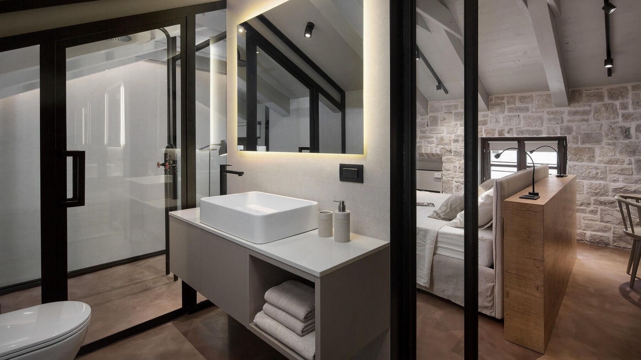 Photo of Bathroom in City Center