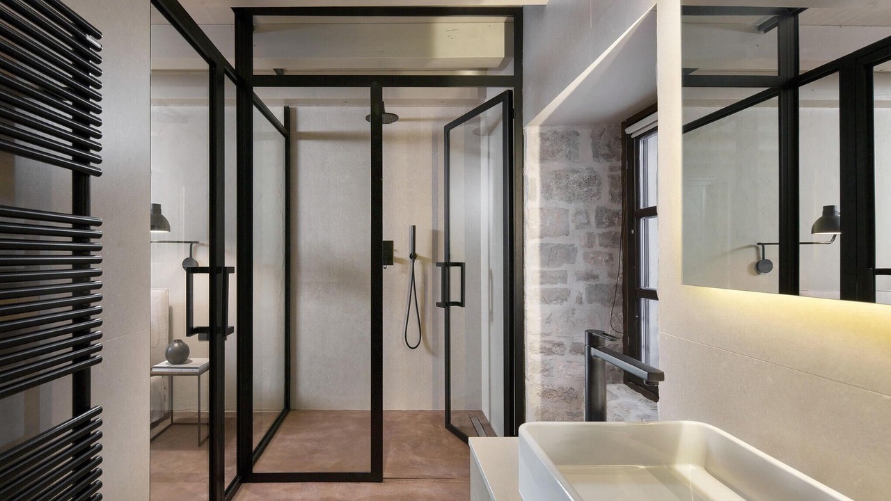 Photo of Bathroom in City Center