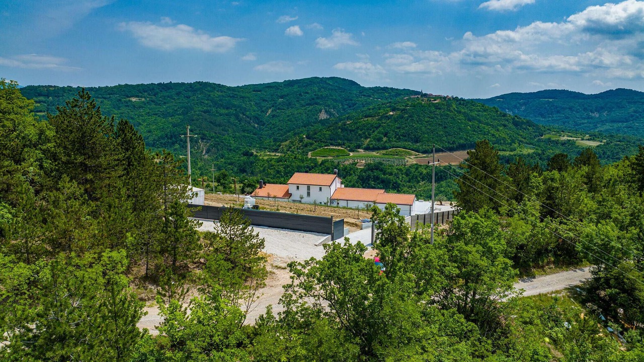 Photo of Others in Korelici