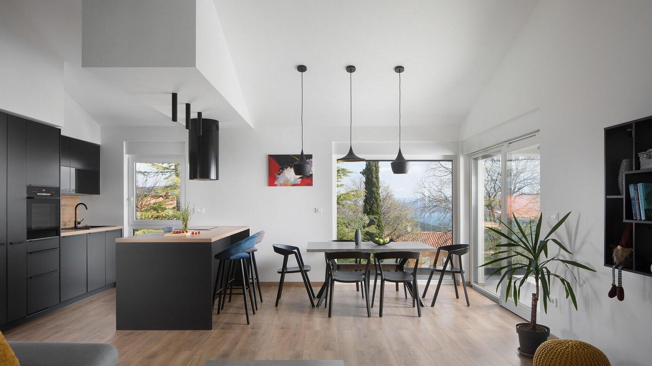 Photo of Others in Gondolici