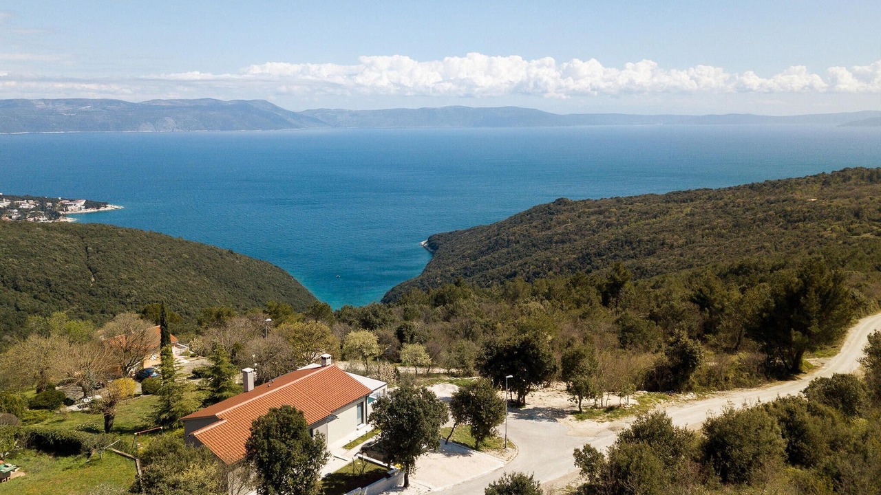 Photo of Others in Gondolici