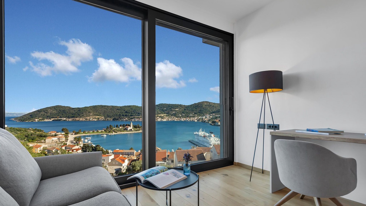 Photo of Bedroom in Cove Rogacic
