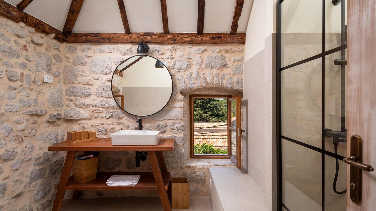 Photo of Bathroom in Pitve