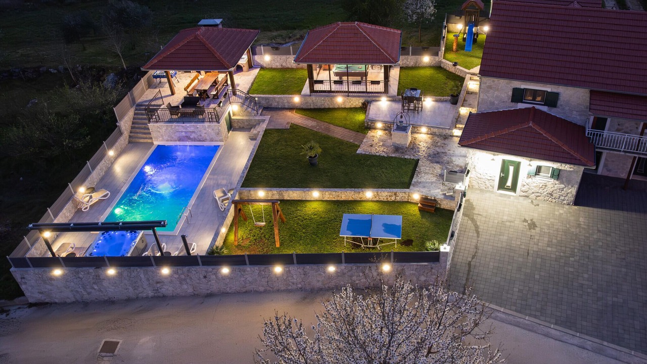 Photo of Outdoor in Sinj