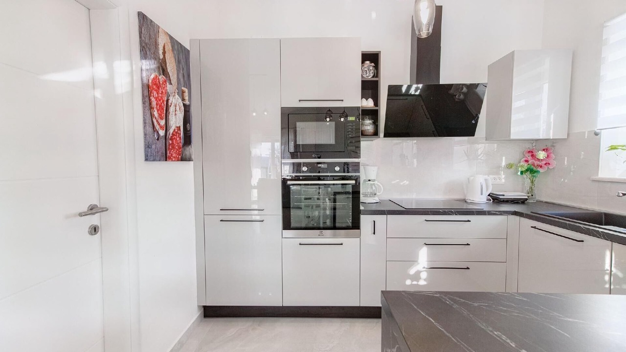 Photo of Kitchen in Kunj