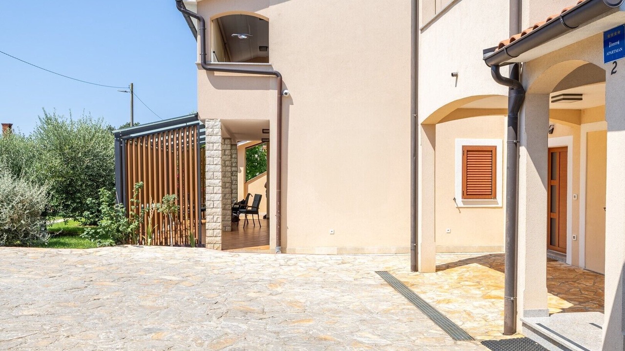 Photo of Outdoor in Vrvari