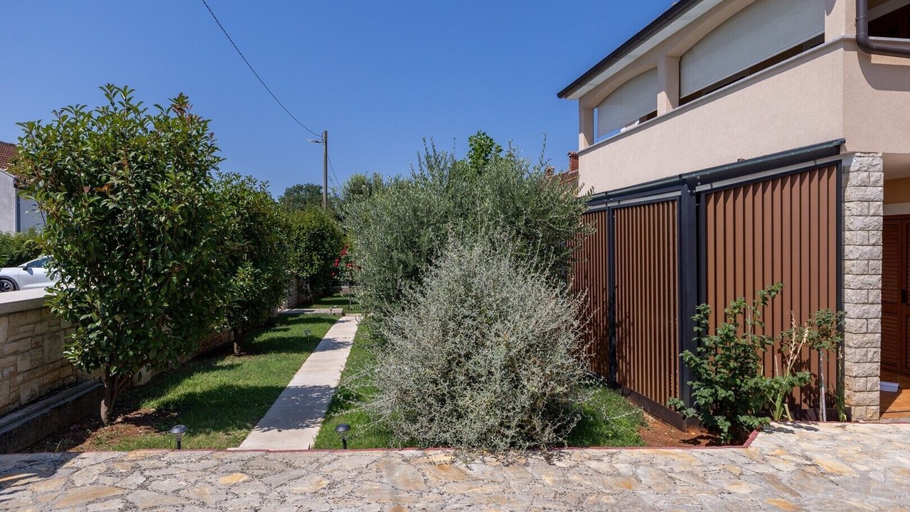 Photo of Outdoor in Vrvari
