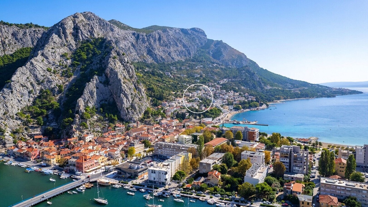 Photo of Others in Omis