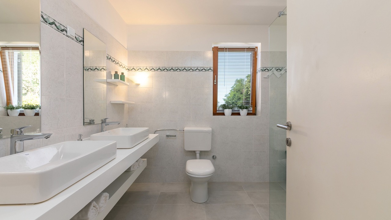 Photo of Bathroom in Pazin
