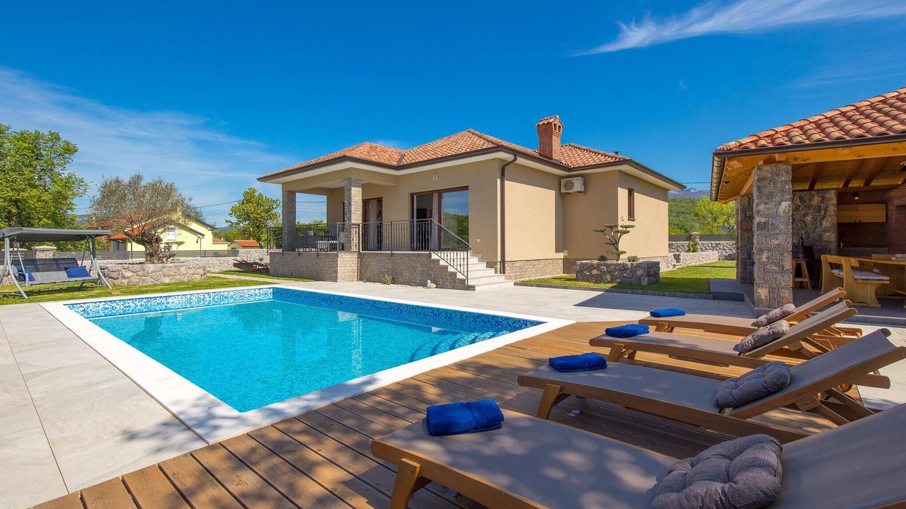 Photo of Outdoor in Soboli