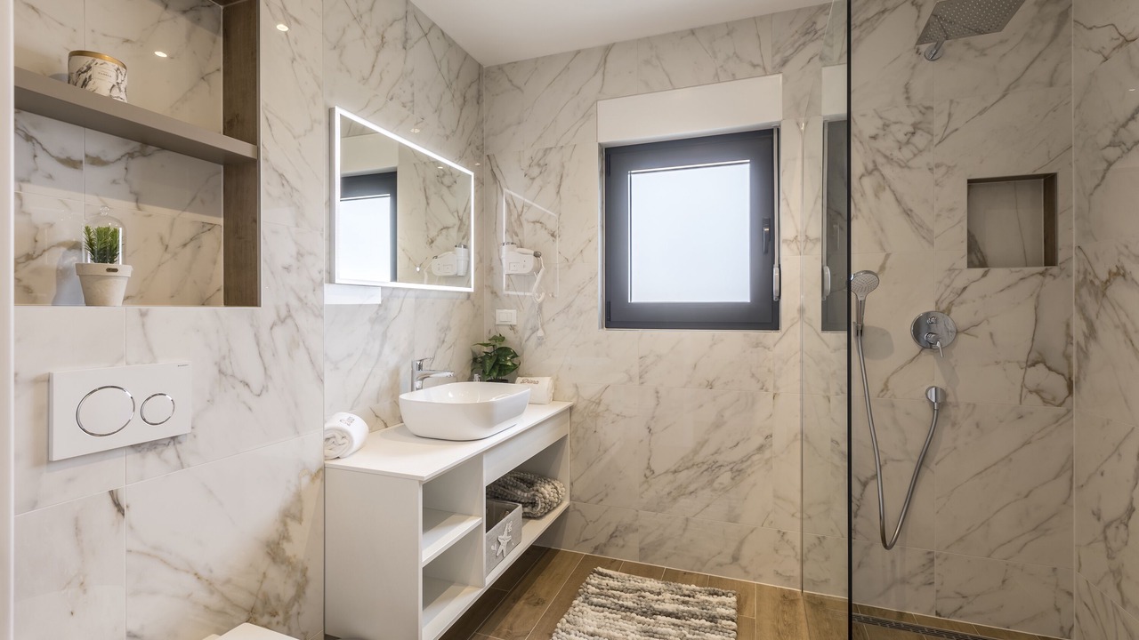 Photo of Bathroom in Marina