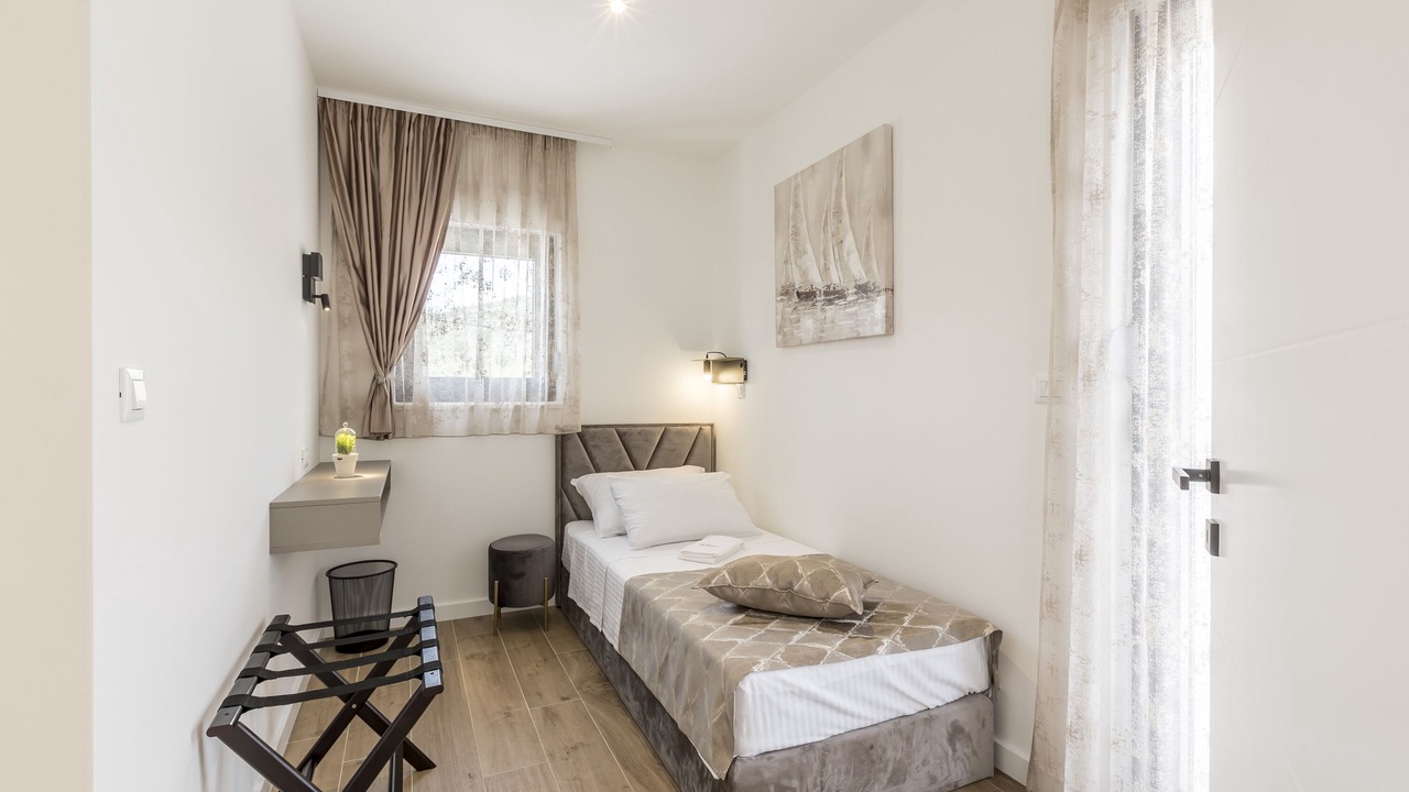 Photo of Bedroom in Marina