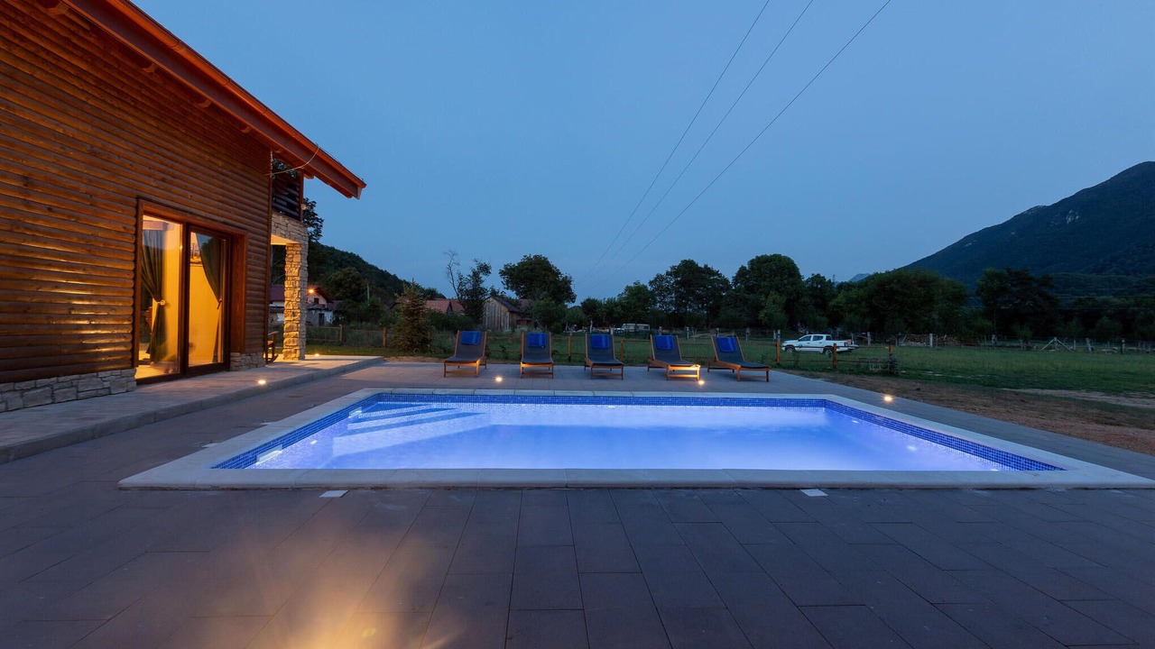 Photo of Outdoor in Brusane