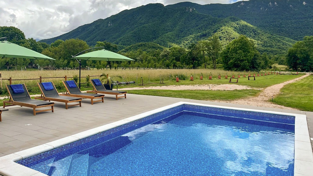 Photo of Outdoor in Brusane
