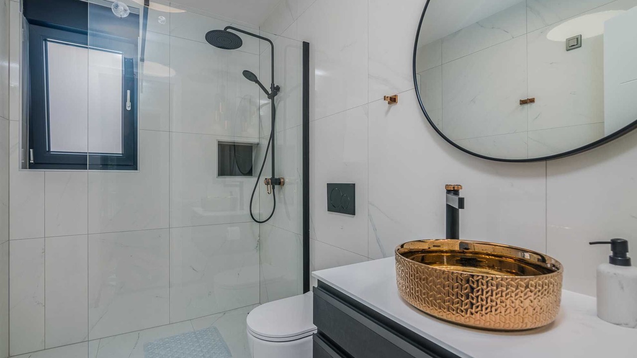 Photo of Bathroom in Malinska-Dubasnica