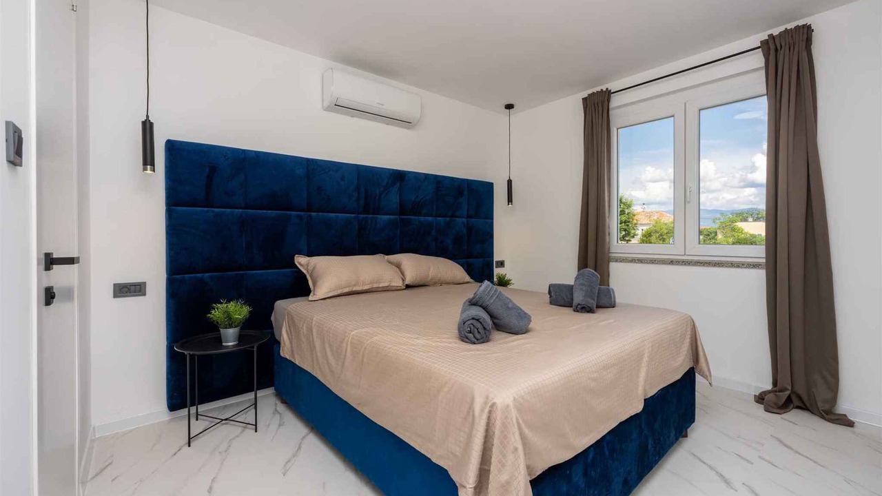 Photo of Bedroom in Baska