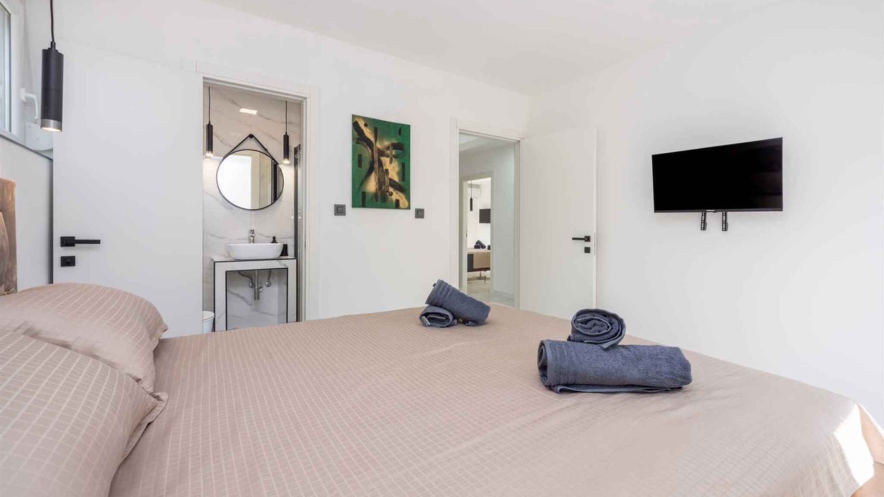 Photo of Bedroom in Baska