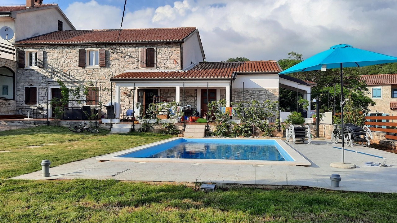 Photo of Outdoor in Vardica