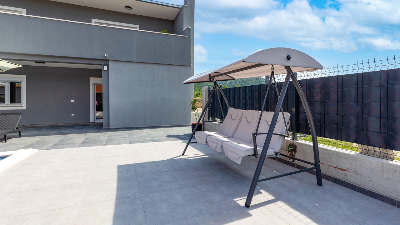Photo of Patio Balcony in Bristivica