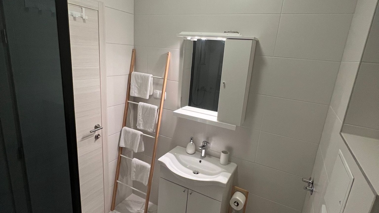 Photo of Bathroom in Barbat na Rabu