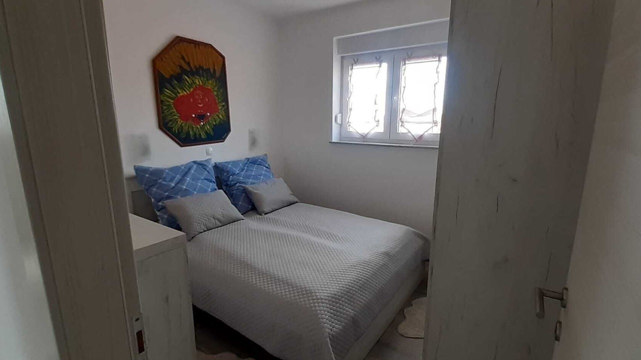 Photo of Bedroom in Barbat na Rabu