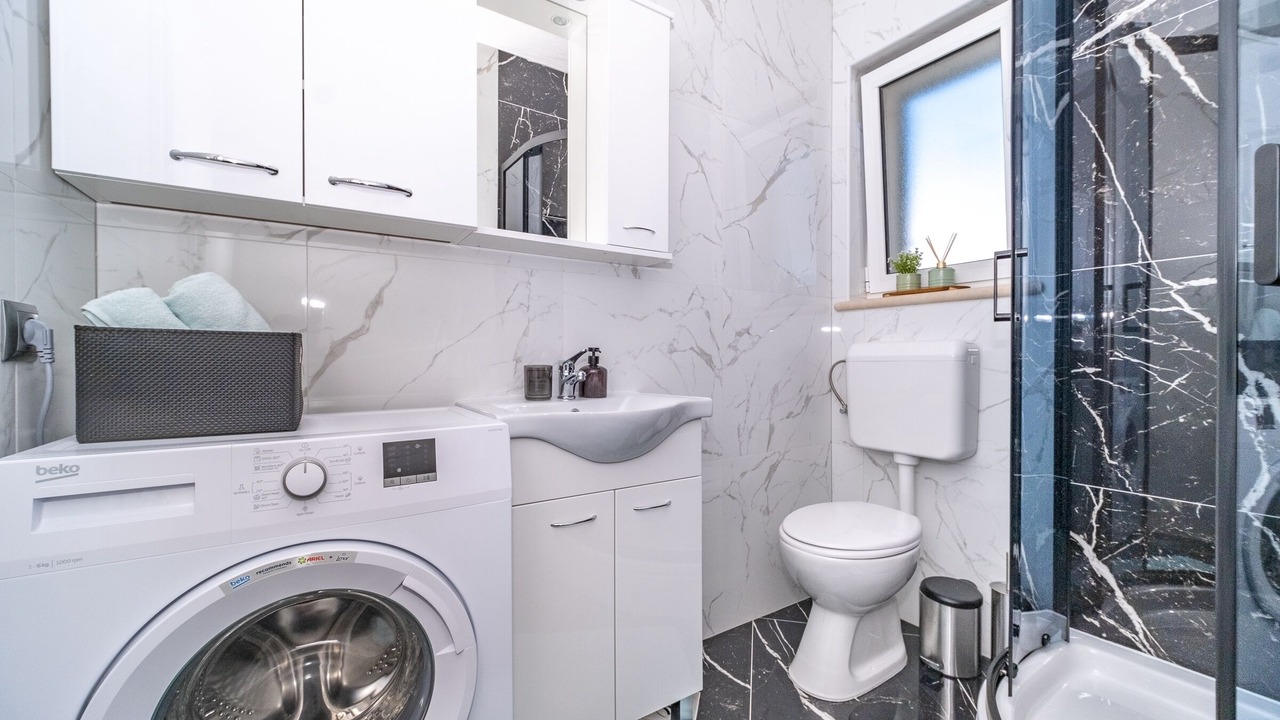 Photo of Bathroom in Praznica