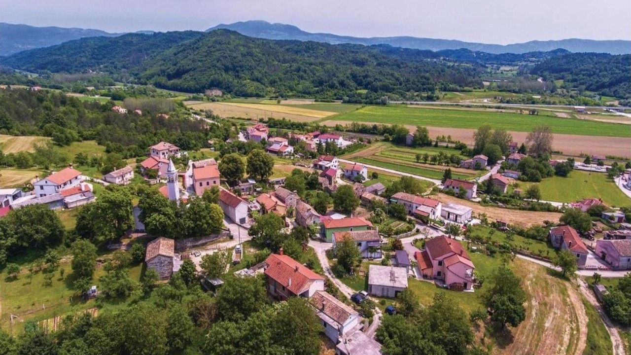 Photo of Others in Cerovlje