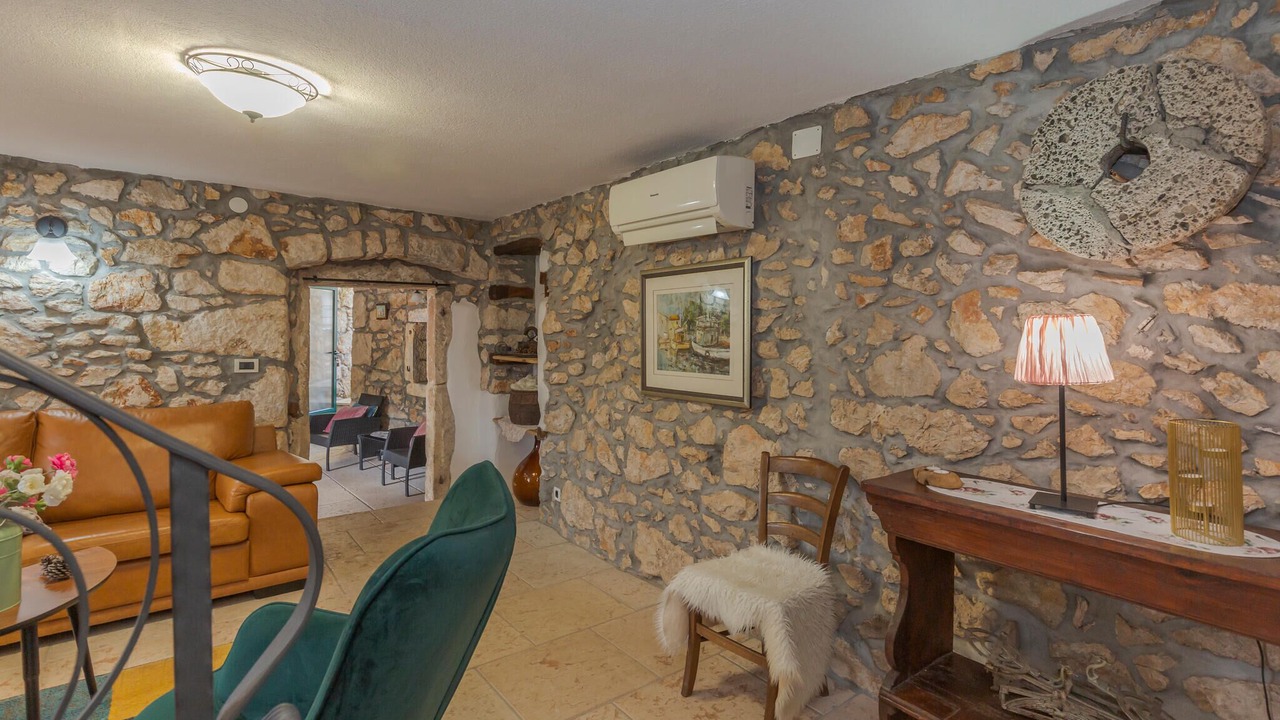 Photo of Bedroom in Obrs