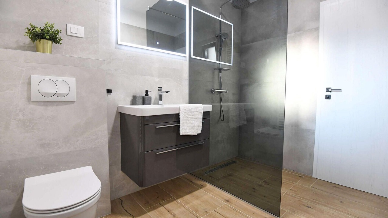 Photo of Bathroom in Municipality of Gracac