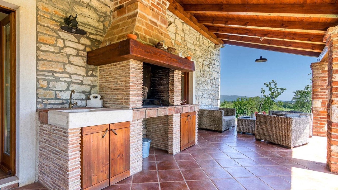 Photo of Patio Balcony in Koromani