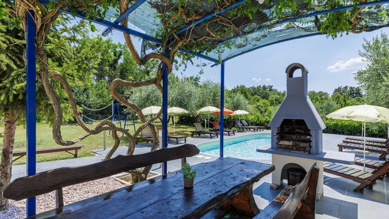 Photo of Outdoor in Presika