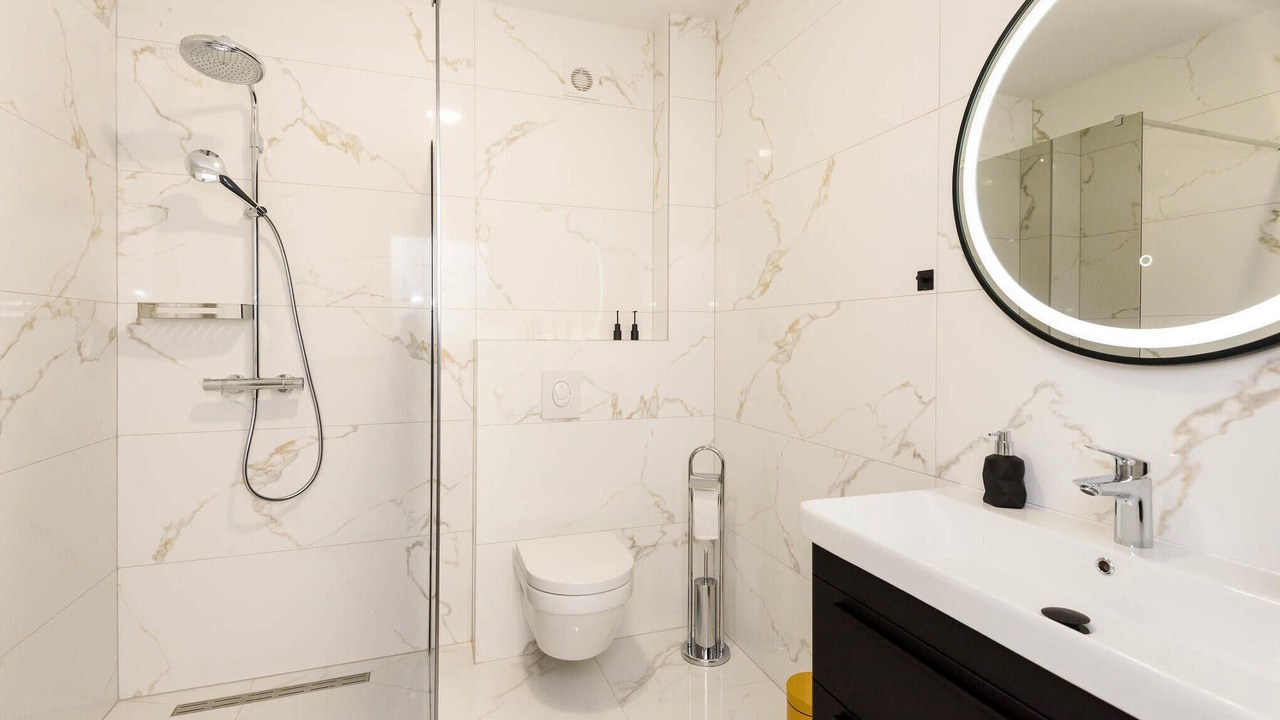 Photo of Bathroom in Drace