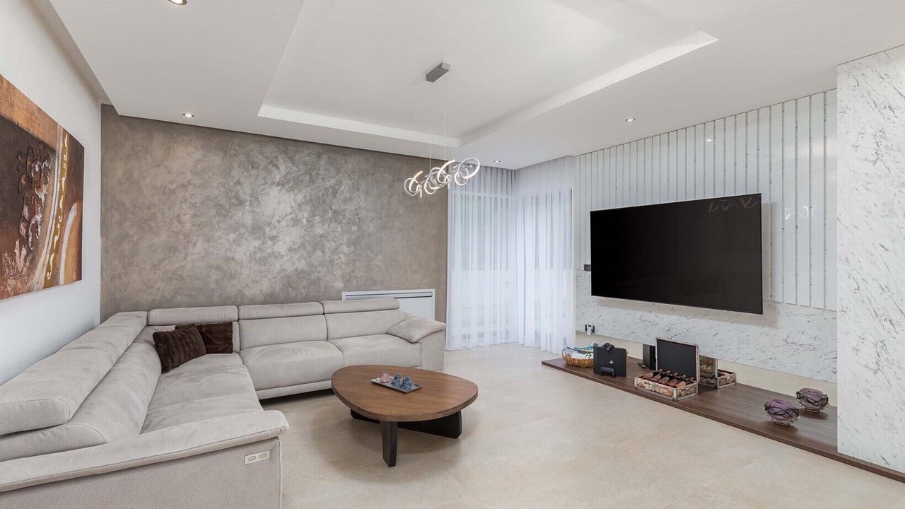 Photo of Livingroom in Jursici