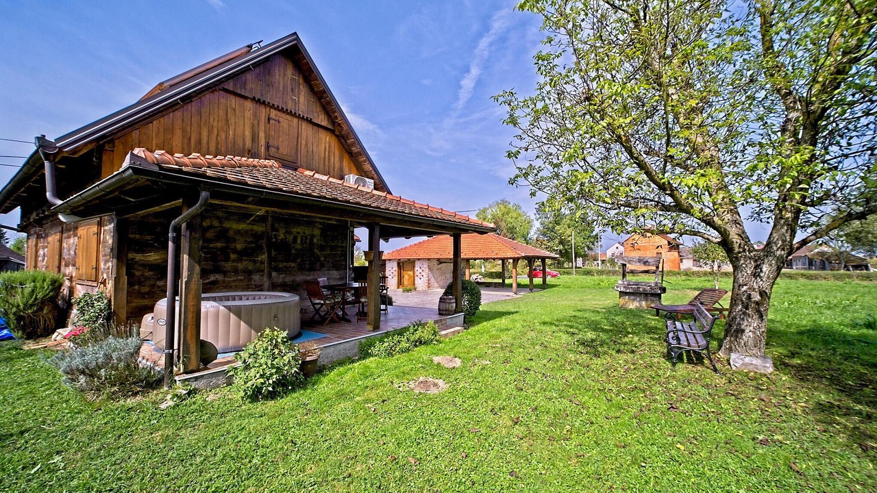 Photo of Others in Karlovac