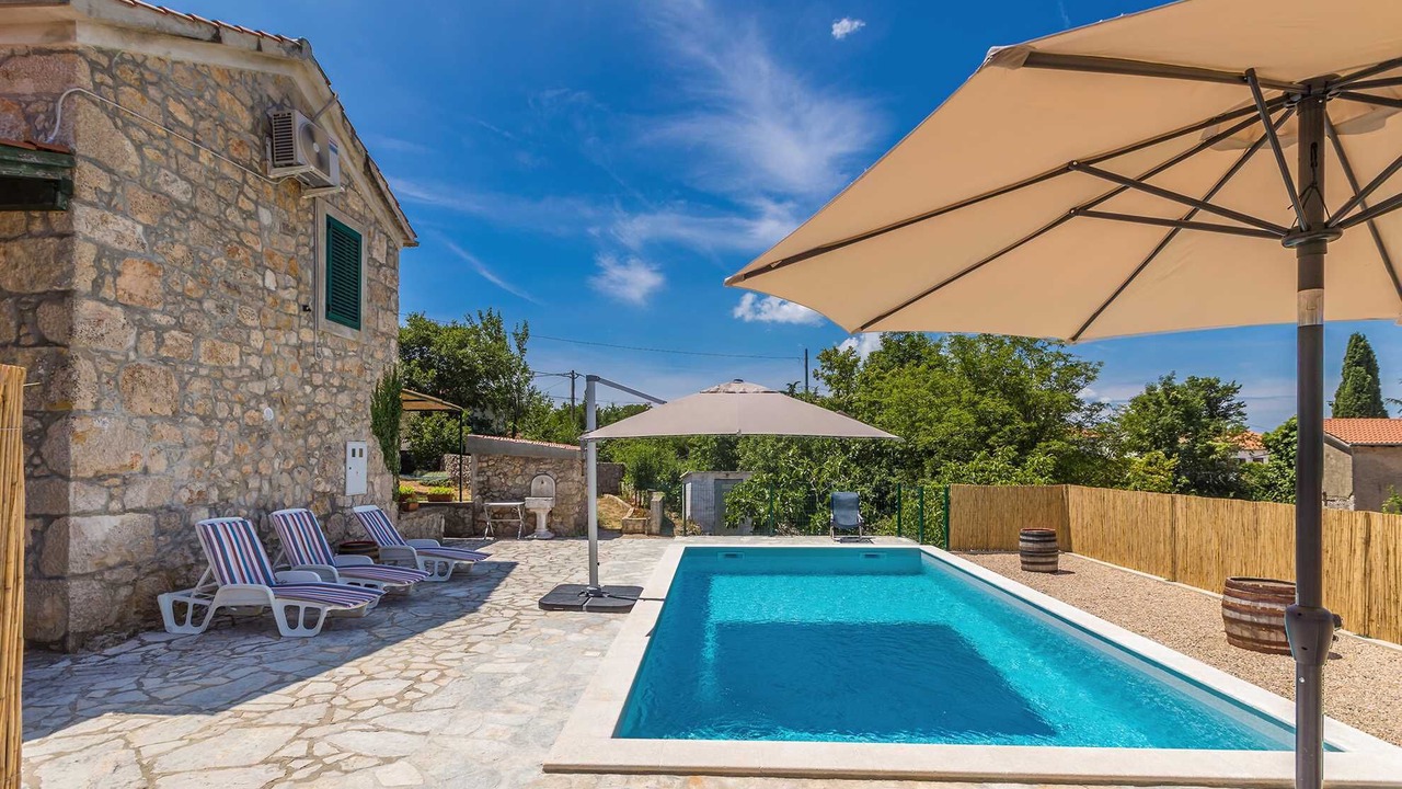 Photo of Outdoor in Rasopasno