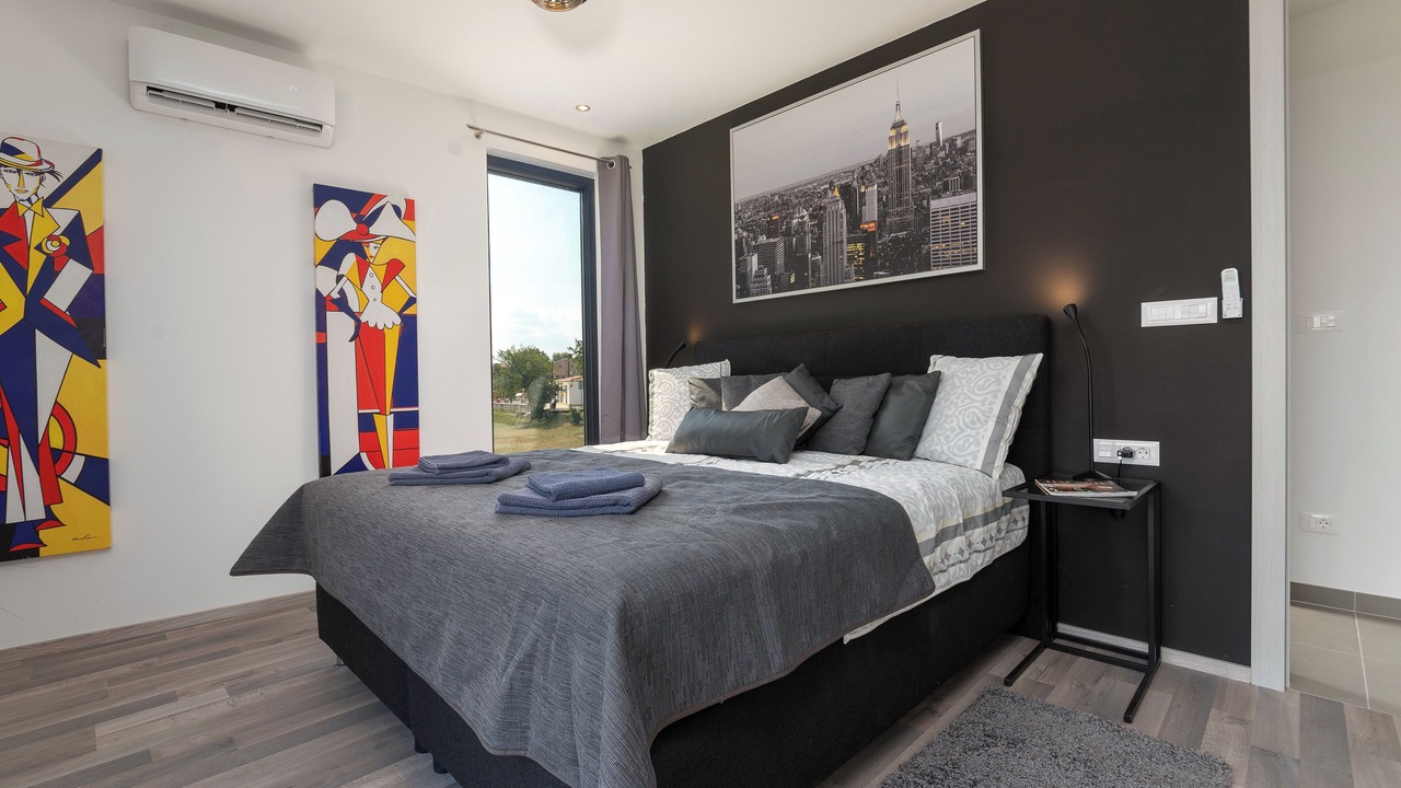 Photo of Bedroom in Funtana