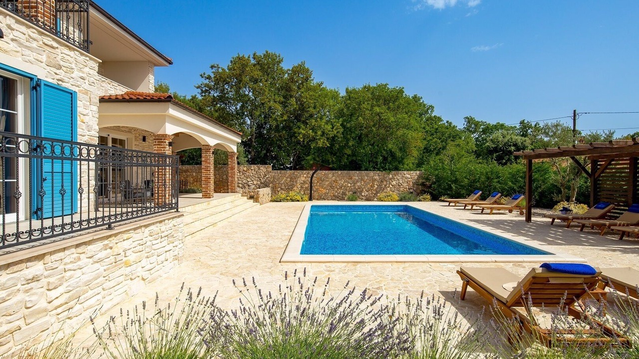 Photo of Outdoor in Kras