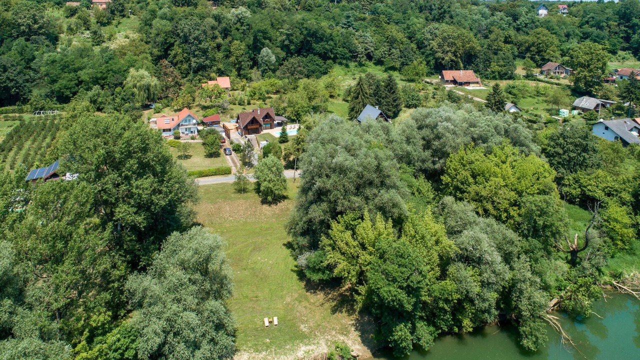 Photo of Others in Petrinja